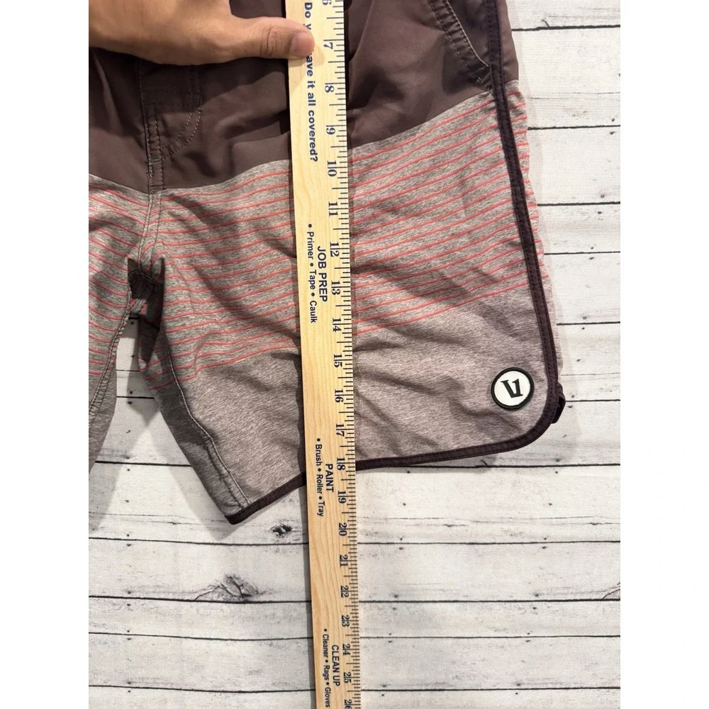 Vuori Board Shorts Mens 32 Red Stretch Surf Coastal Swim Trunk Unlined 7